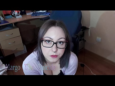 ❤️ Merch Sexy gyda Sbectol Yn Sugno Dildo'n Ddwfn ar y Camera ☑Porn porno super ar cy.videolucrativo.top ️❤